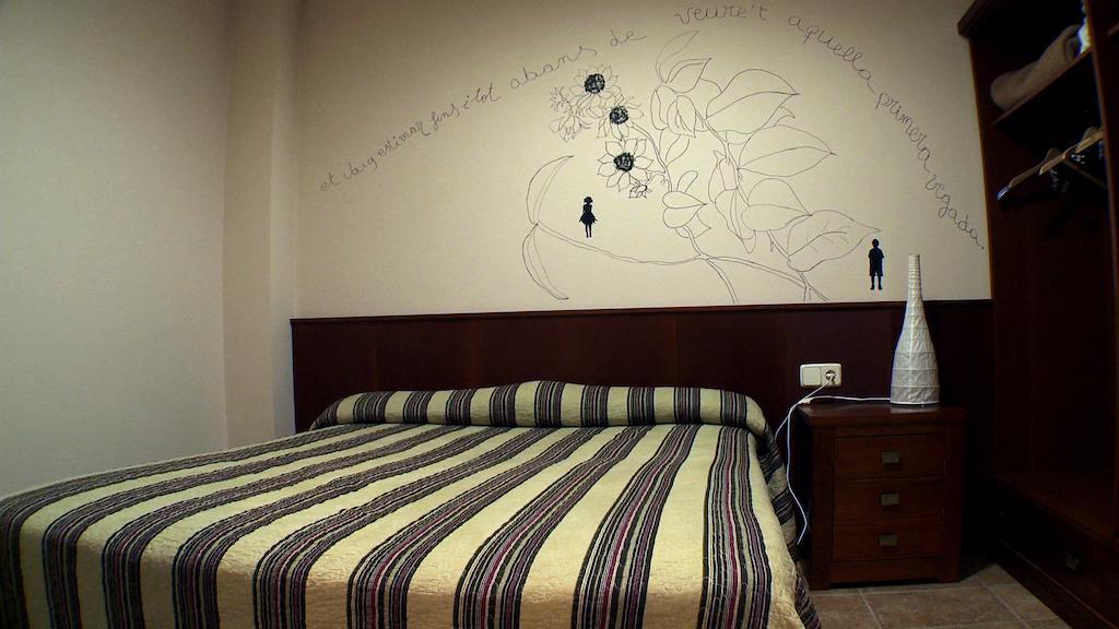 Anticforn Apartment Bohi Bilik gambar