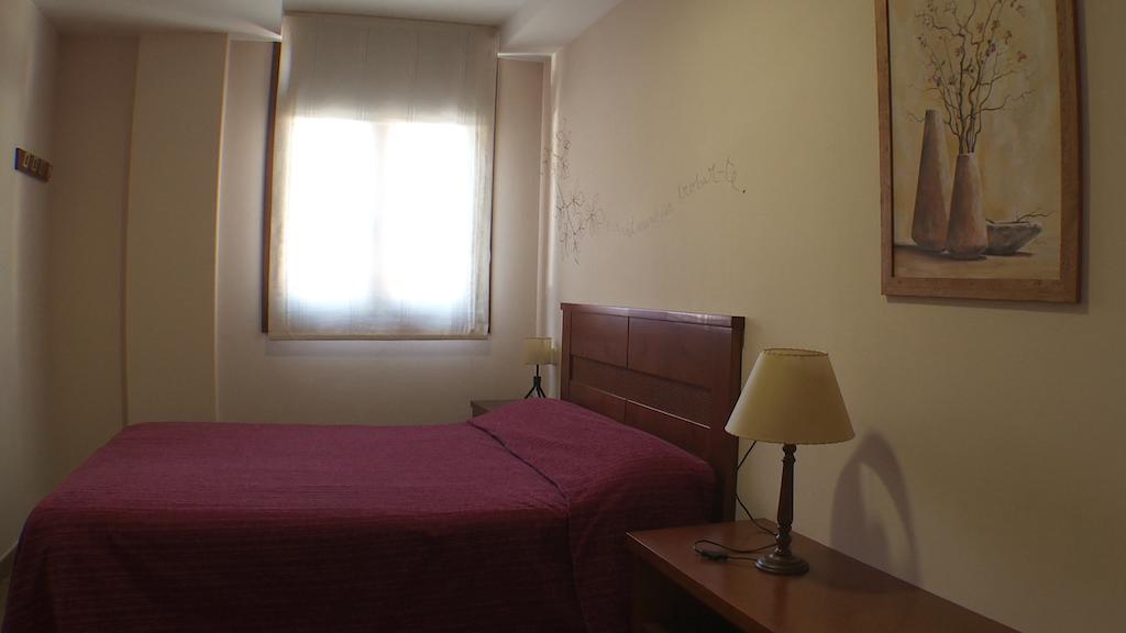 Anticforn Apartment Bohi Bilik gambar